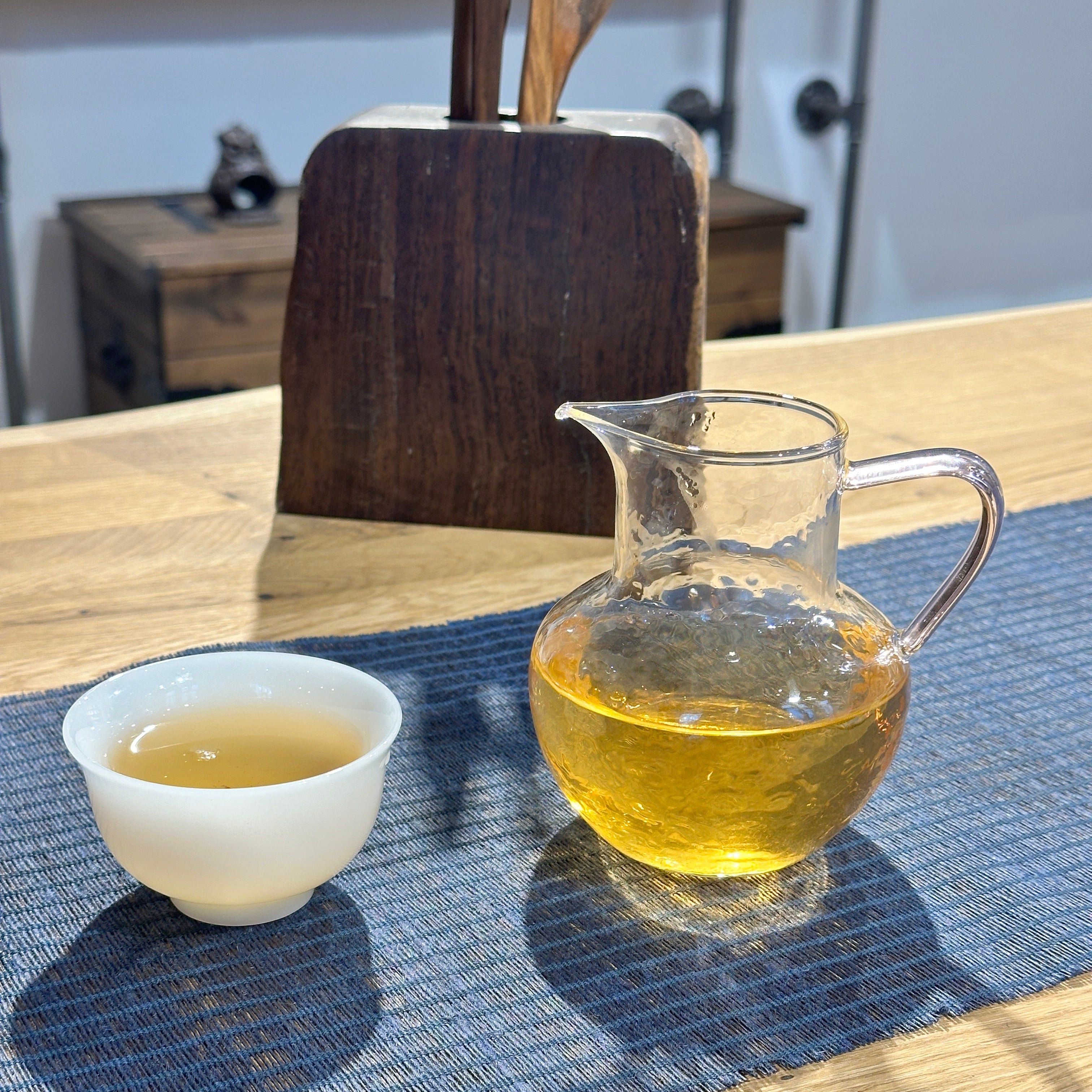 2024 Lao Man E Sheng Pu Erh