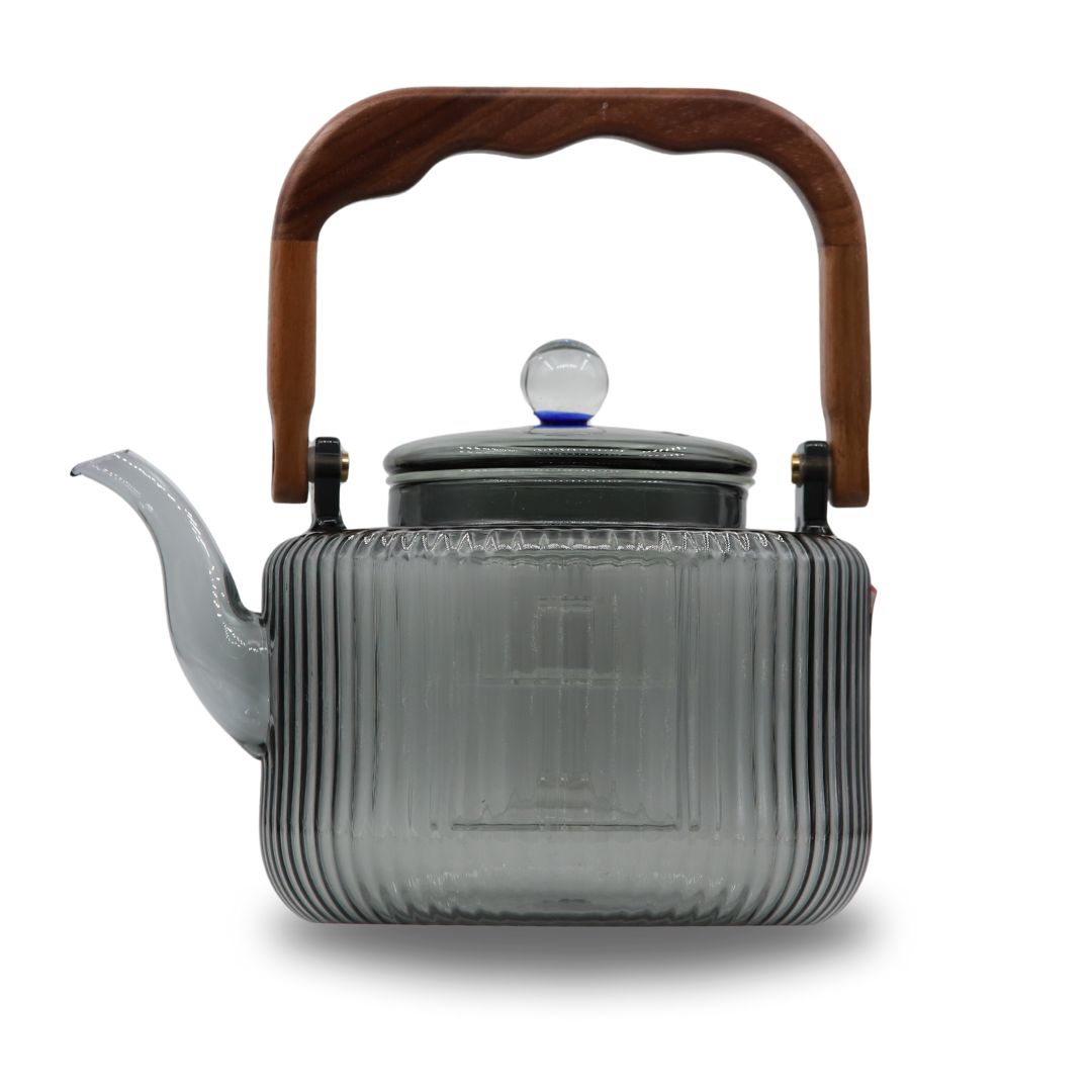 Teekanne / Teekocher aus Glas
