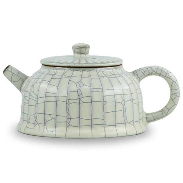 White teapot 240 ml