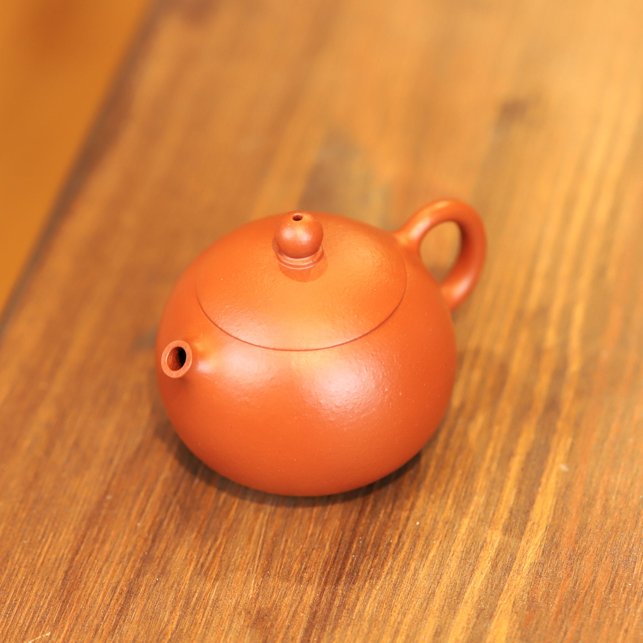 Yixing Zhuni Persimon Zhuni 朱泥柿圆 (100 ml)