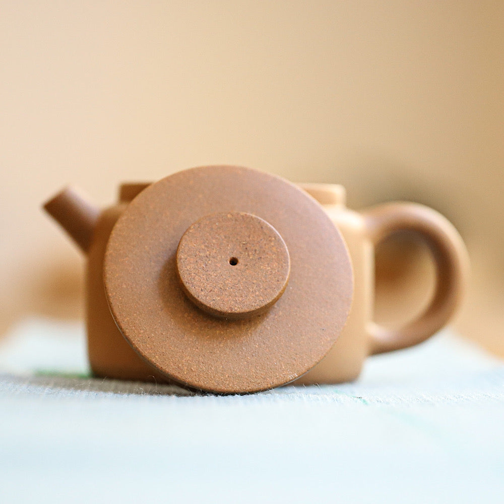 Yixing Duanni Teapot Dezhong - Thumbnail 4
